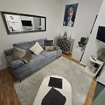 La Petite Blanche